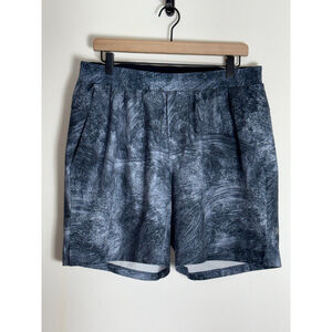 Lululemon Athletic Shorts size XL Lined Channel Cross Blue Gray Ocean Patterned